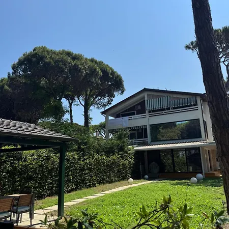 Casa Dei Pini Blu * غوليم