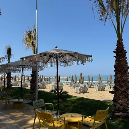 Casa Dei Pini Blu Holiday home *