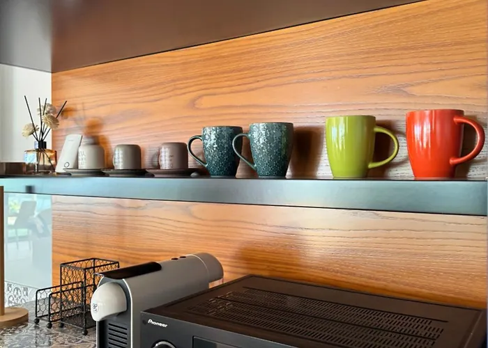 Casa Dei Pini Blu * Golem (Tirana)